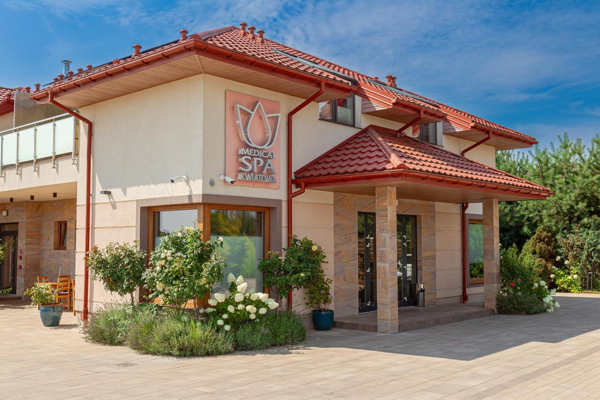 Medical Spa Kwiatowa Leczyca Exterior foto