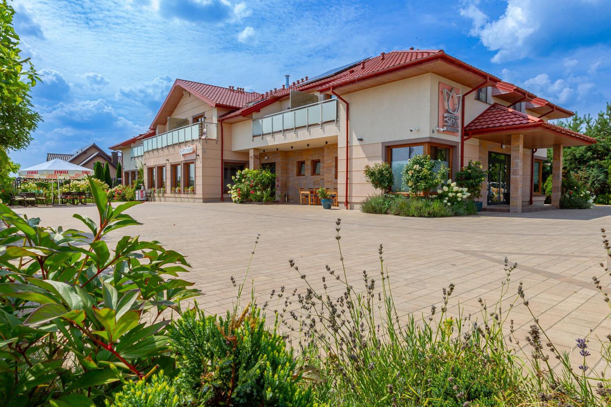 Medical Spa Kwiatowa Leczyca Exterior foto